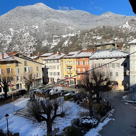 La Montagnette L Oursson Chambre Maison En Travaux De 10H A 17H Moutiers  Eksteriør billede