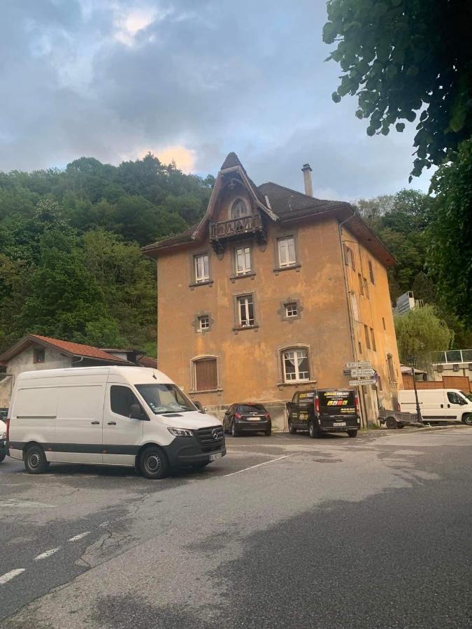 La Montagnette L Oursson Chambre Maison En Travaux De 10H A 17H Moutiers  Eksteriør billede