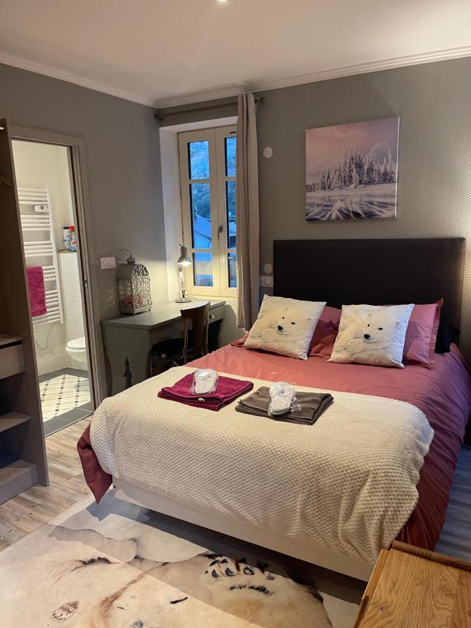 La Montagnette L Oursson Chambre Maison En Travaux De 10H A 17H Moutiers  Eksteriør billede