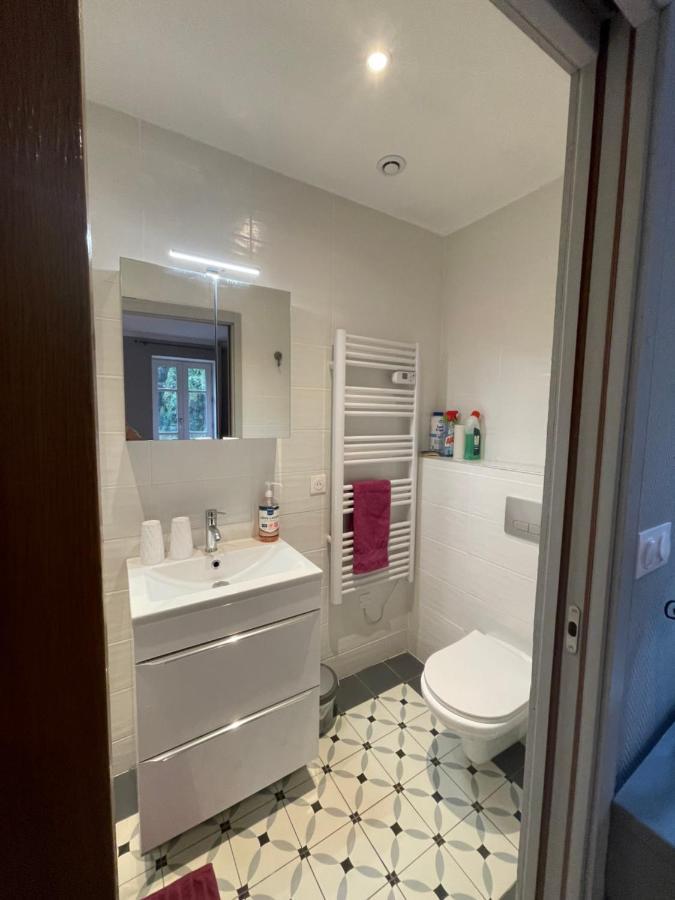 La Montagnette L Oursson Chambre Maison En Travaux De 10H A 17H Moutiers  Eksteriør billede