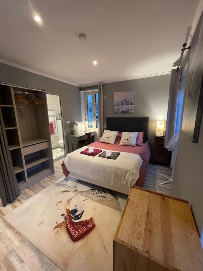 La Montagnette L Oursson Chambre Maison En Travaux De 10H A 17H Moutiers  Eksteriør billede